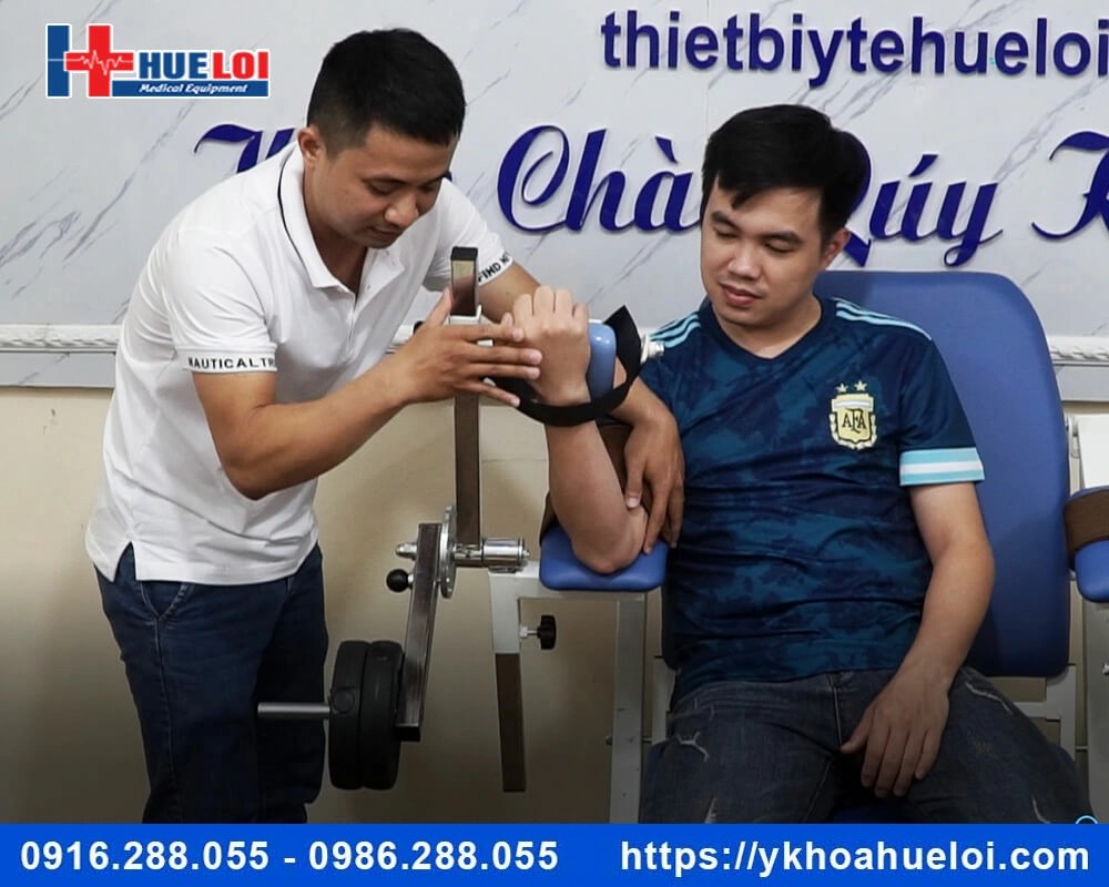 Ghế tập phục hồi chức năng cơ chi trên