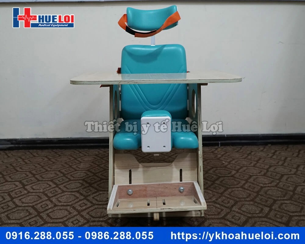 Ghế tập ngồi cho trẻ bại não