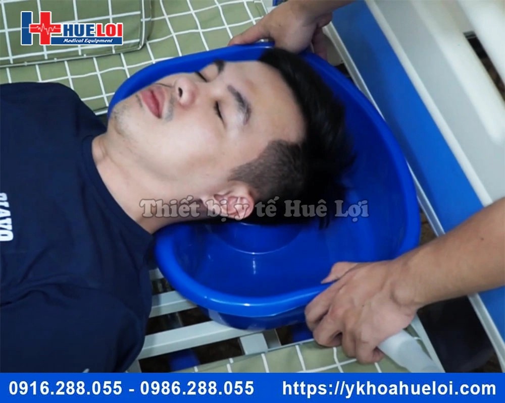 Giường y tế đa năng 4 tay quay