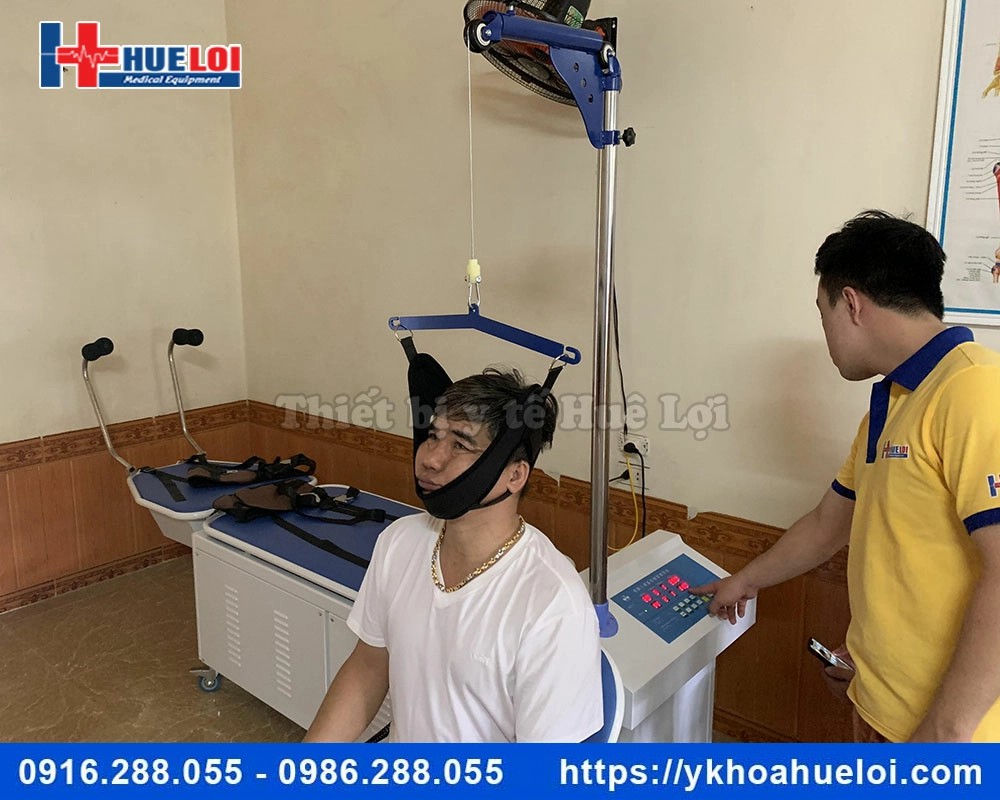 Giường kéo giãn cột sống bằng điện YP-2009B