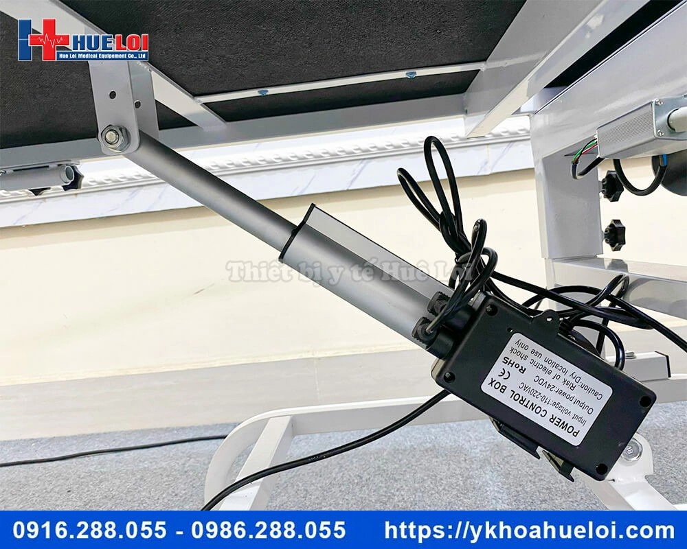 Giường kéo giãn cột sống bằng điện YP-2009K1