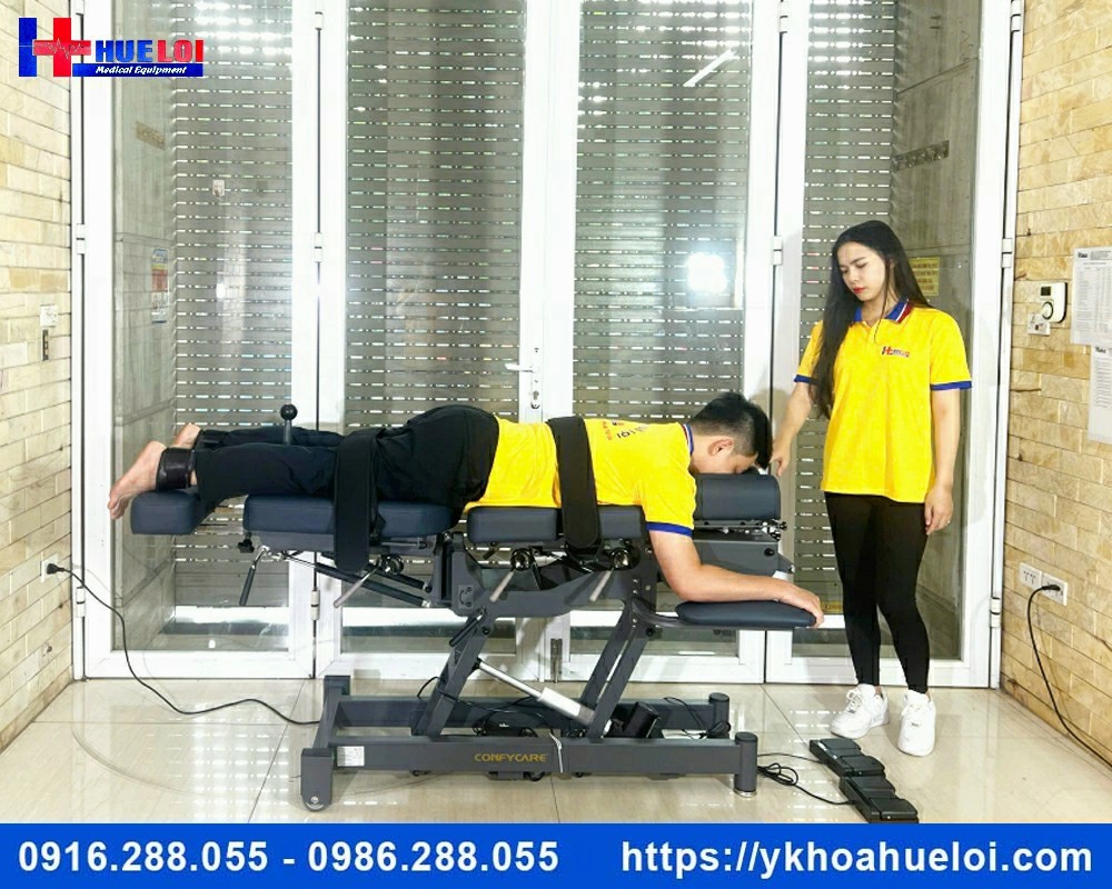 Giường nắn chỉnh cột sống kèm kéo giãn EL07B
