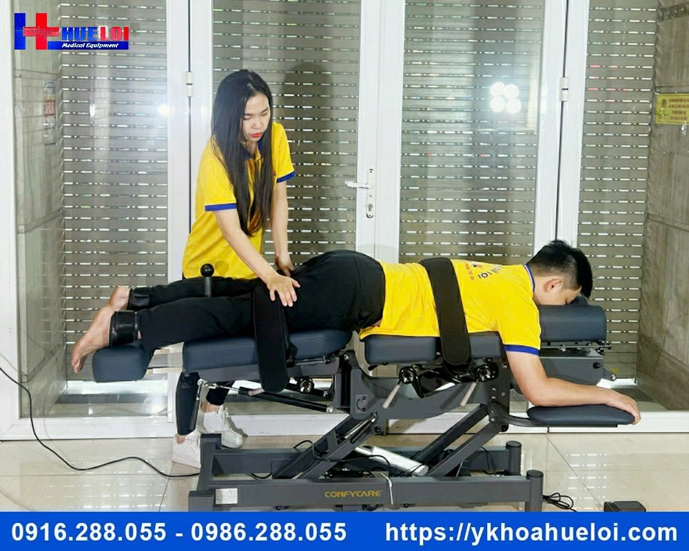 Giường nắn chỉnh cột sống kèm kéo giãn EL07B