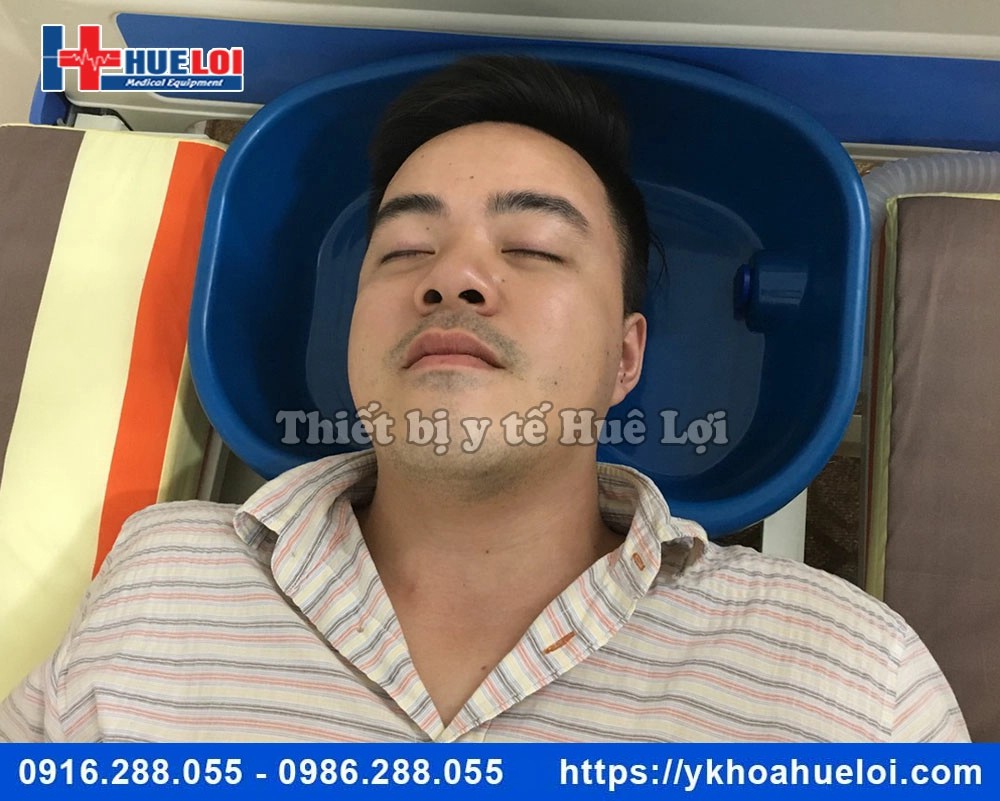 Giường y tế đa năng 4 tay quay cao cấp