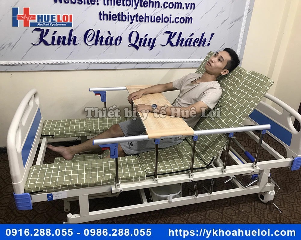 Giường y tế đa năng hạ chân góc nhỏ