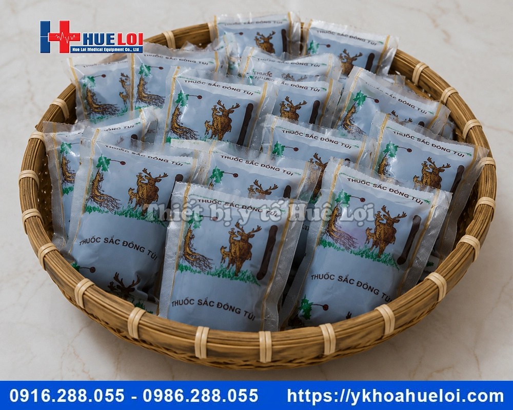 Máy sắc thuốc 3 nồi kèm đóng túi tự động