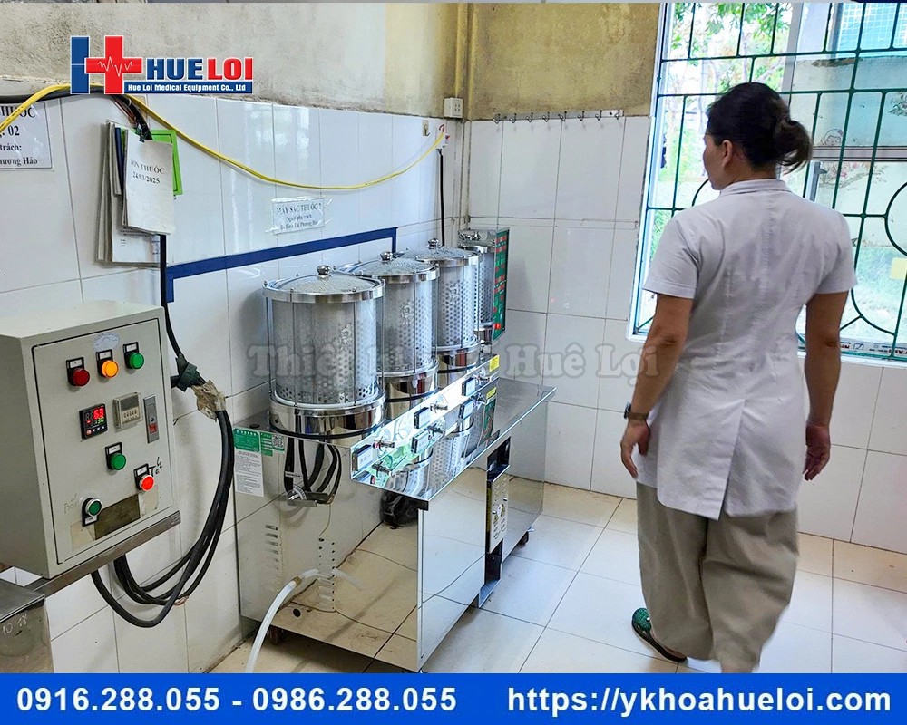 Máy sắc thuốc 3 nồi kèm đóng túi tự động