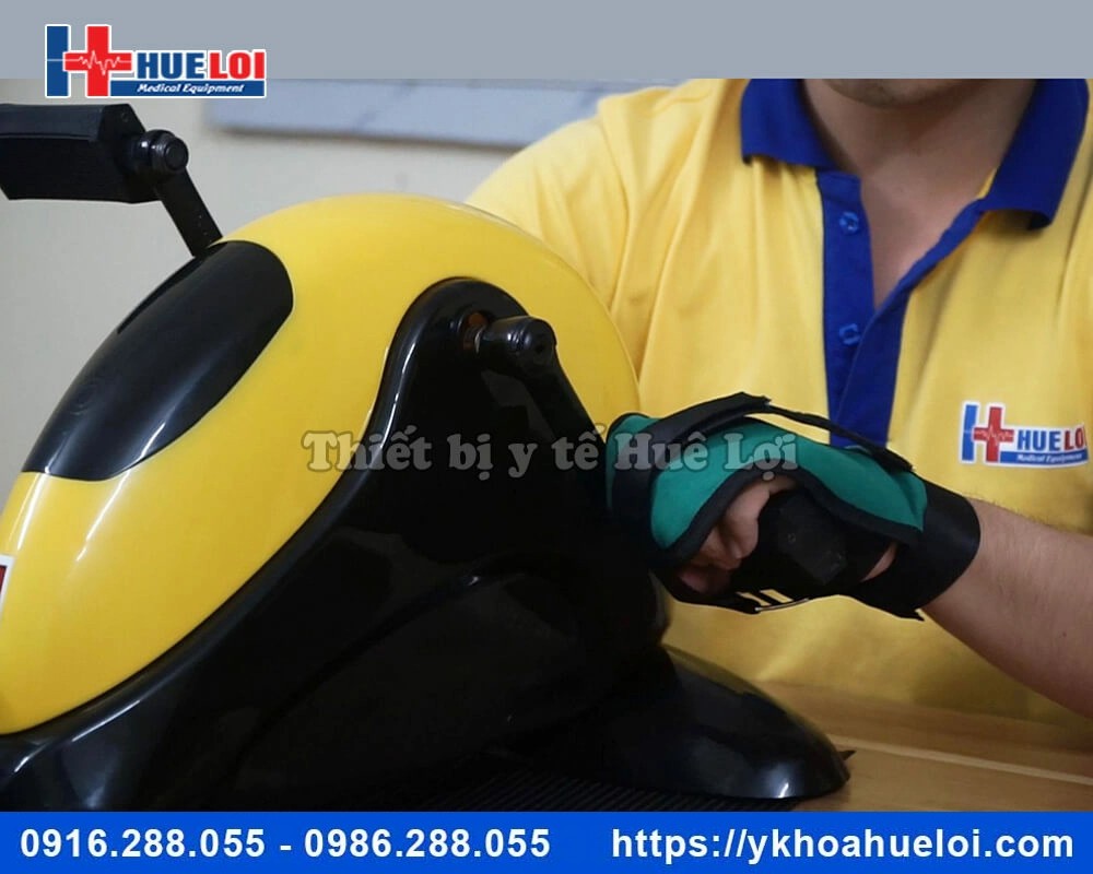 Máy tập phục hồi tay chân cho người tai biến