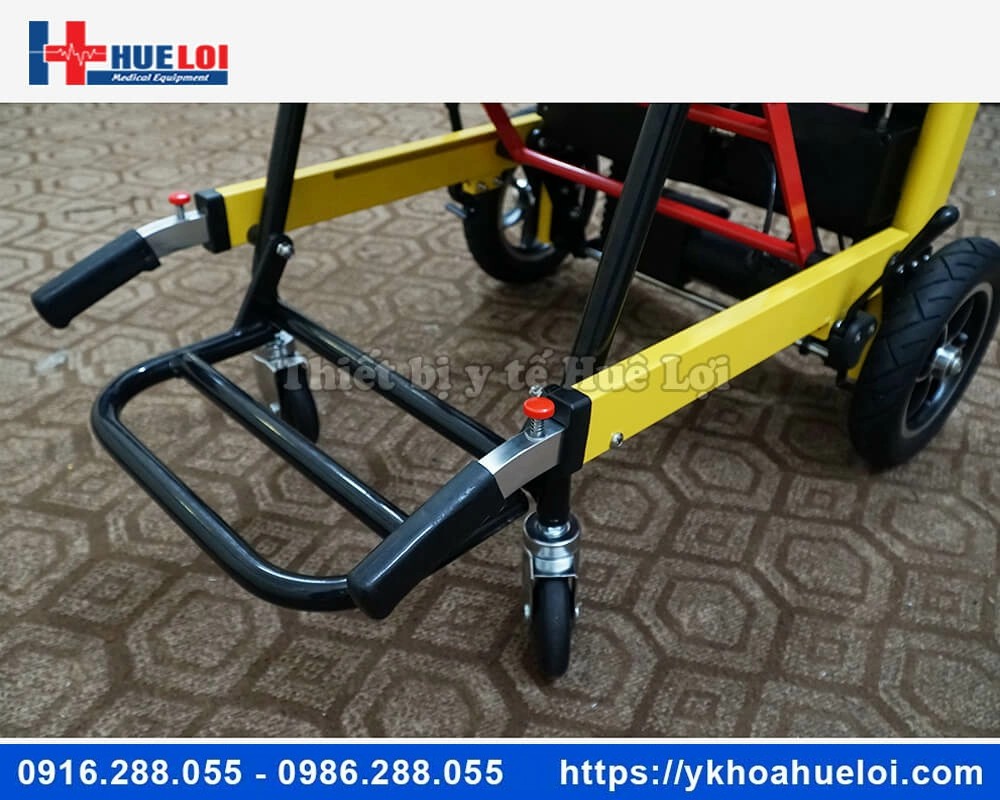 Xe lăn có chức năng leo cầu thang