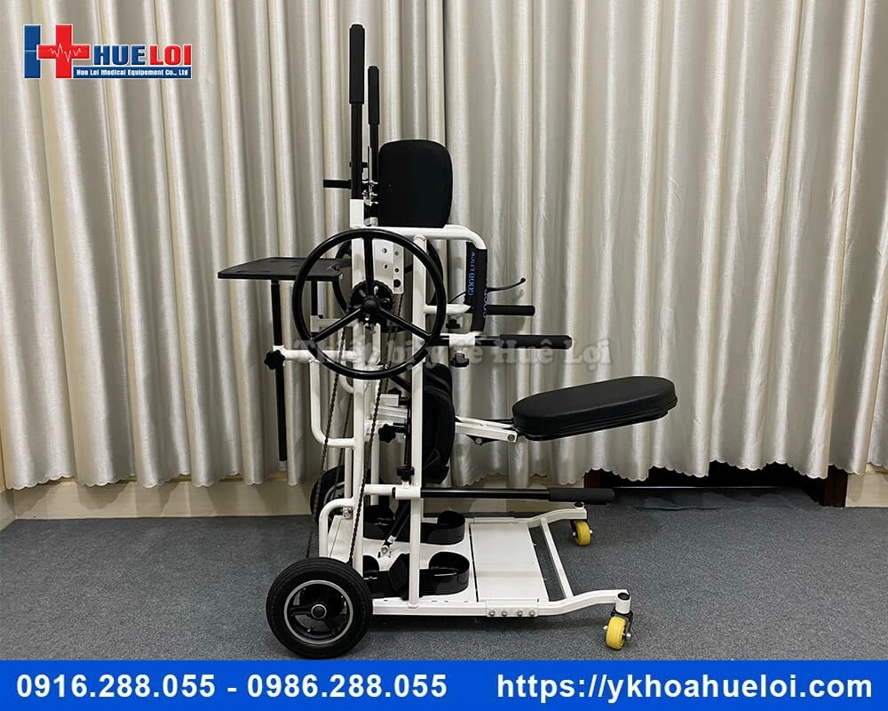 Xe lăn đa năng tích hợp tập đứng