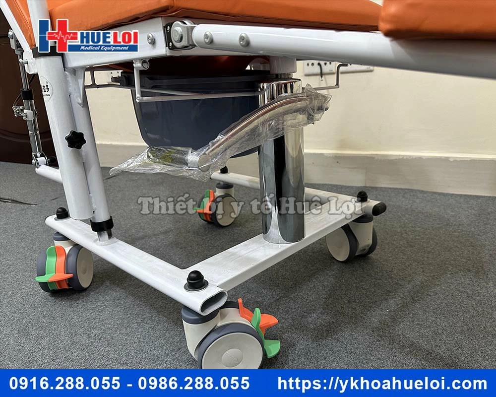 Xe lăn ngả thành giường nằm đa chức năng