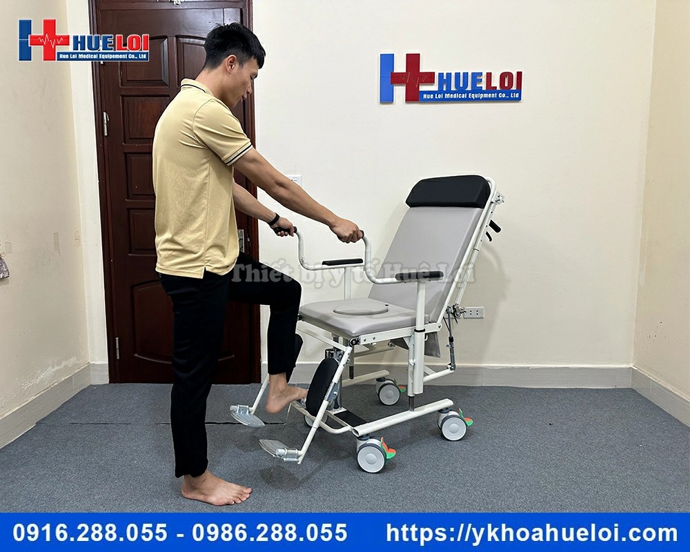 Xe lăn ngả thành giường nằm đa chức năng