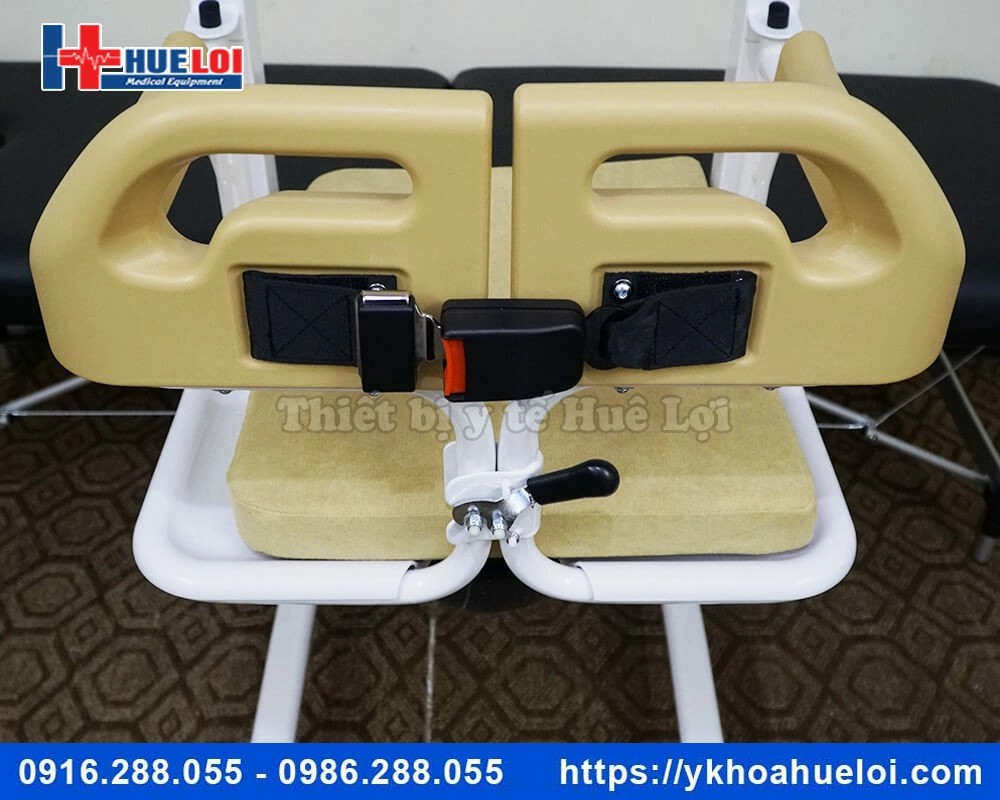 Xe lăn ghép 2 mảnh đa năng tiện ích