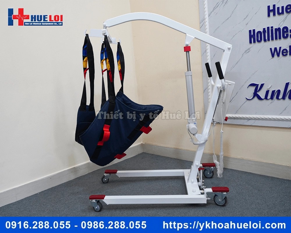 Xe cẩu nâng hạ bệnh nhân tai biến